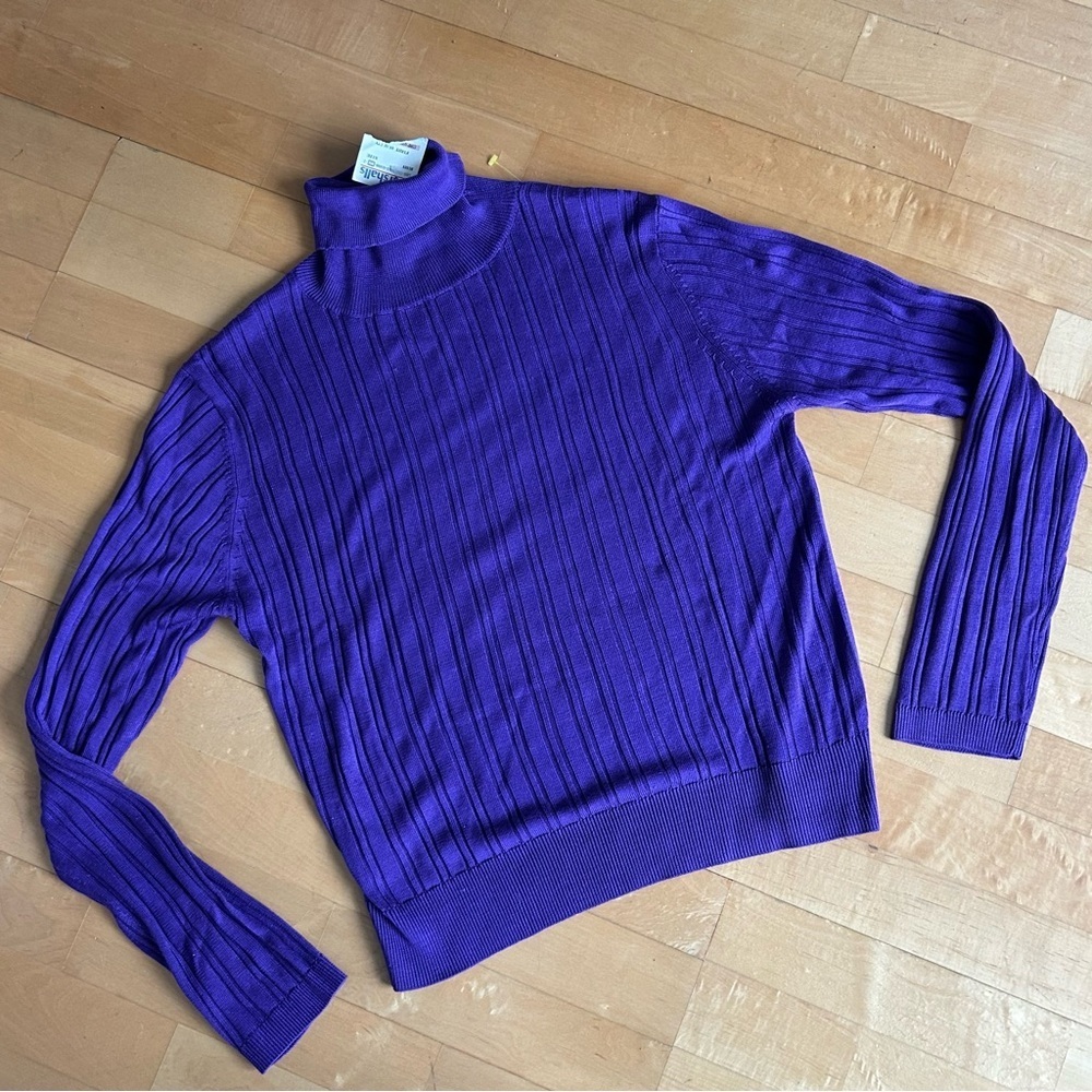 Cable & Gauge Lightweight, Silk, Ribbed Turtleneck Sweater, Purple, Size L